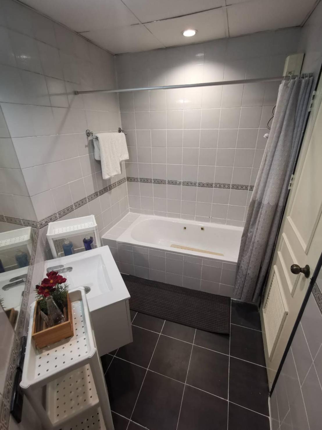 Cozy 1Br Walk To Bts And Airport Rail Link Close To Malls G7 Bangkok Eksteriør bilde
